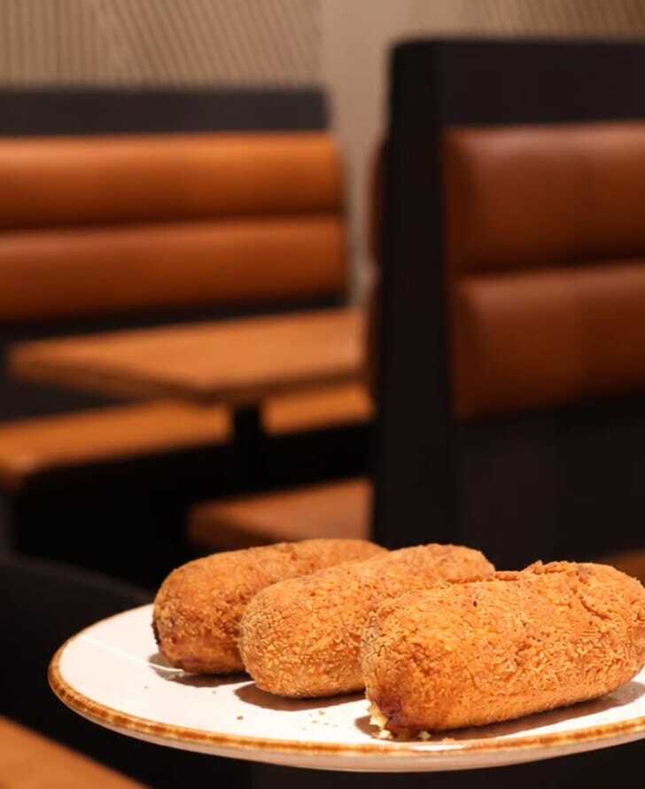 Croquetes na Casa dos Frangos de Moscavide